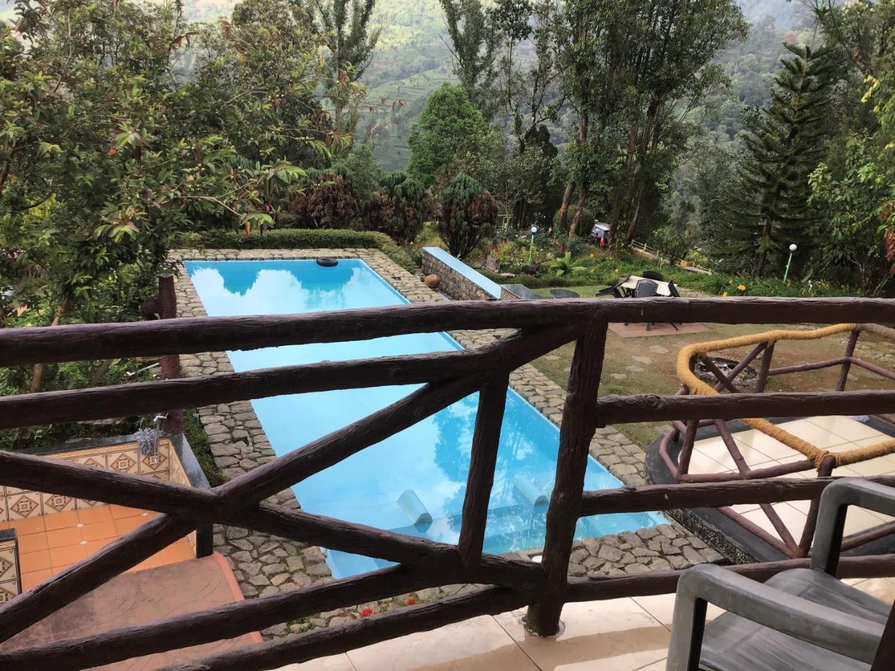 Wild Elephant Eco Friendly Resort Munnar Bagian luar foto