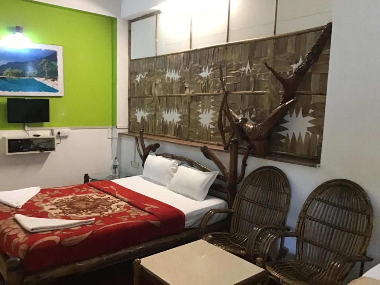 Wild Elephant Eco Friendly Resort Munnar Bagian luar foto