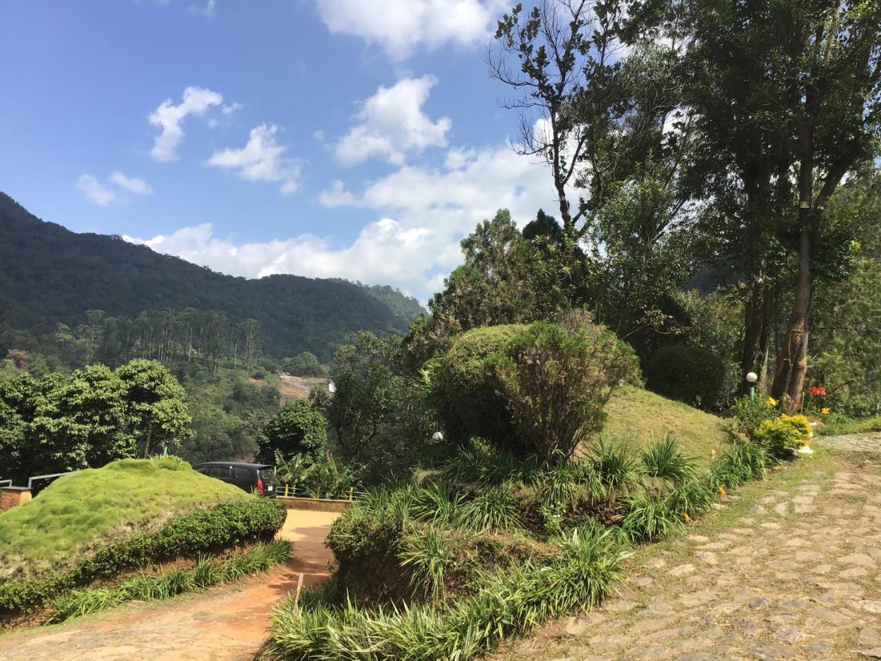 Wild Elephant Eco Friendly Resort Munnar Bagian luar foto